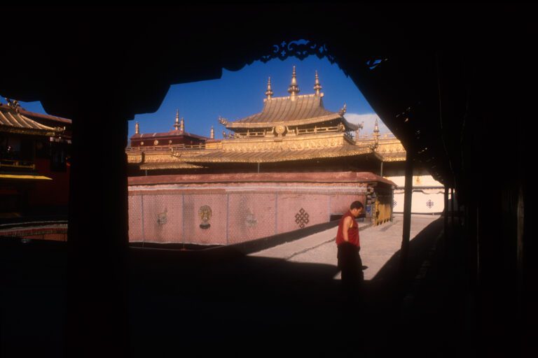 Tibet 2001 Jhokang
